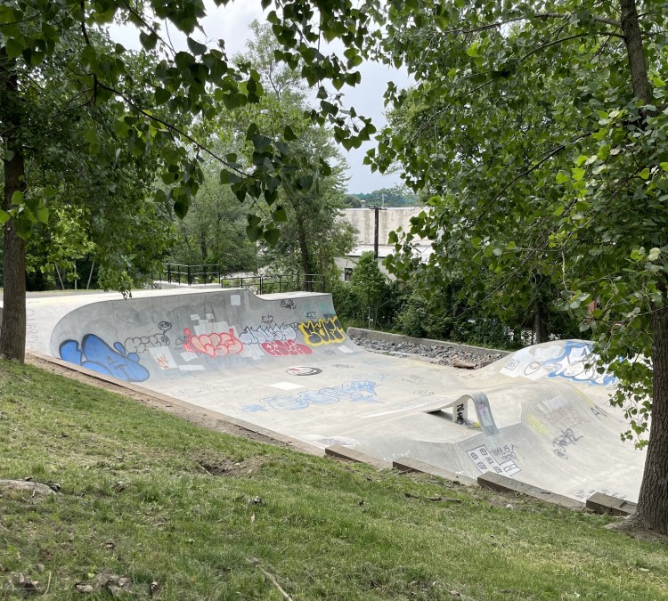 manton-avenue-skate-park-photo
